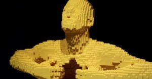 TheArtOfTheBrick-Giallo