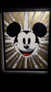 TheArtOfTheBrick-Topolino